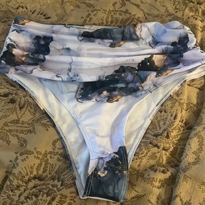 Brand new SHEIN bikini bottom